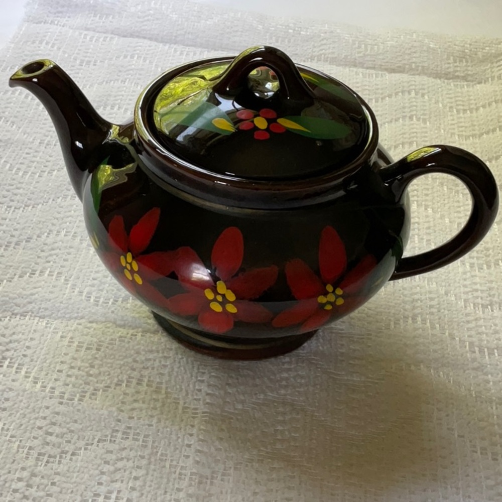 Vintage Royal Canadian Art Pottery Teapot